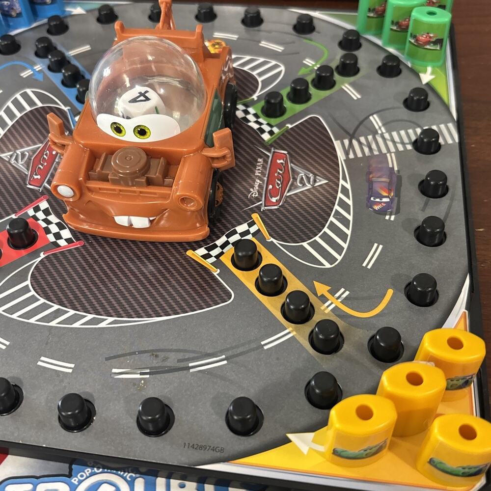 Hasbro Disney Pixar Cars 2 Pop-O-Matic Trouble Game With Mater Complete Box - Picture 3 of 9